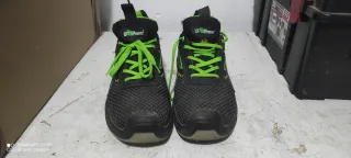 Zapatos de seguridad U Power casi nuevos
