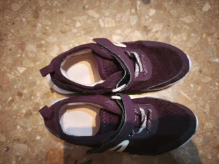 Deportivas moradas