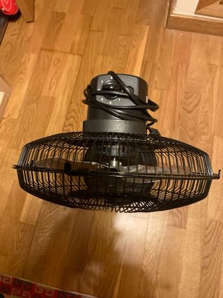 Ventilador de pie negro regulable