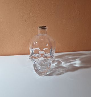 Bottiglia teschio in vetro porta liquori