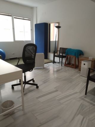 Oficina Edificio Cristal en Calle Luis Montoto 107