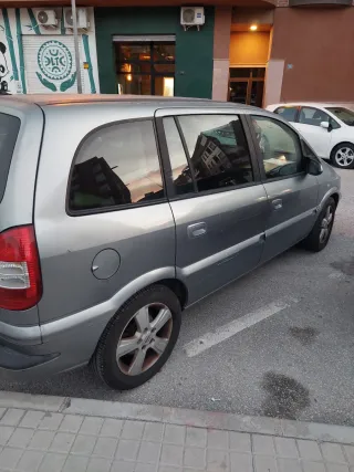 Opel Zafira 2005