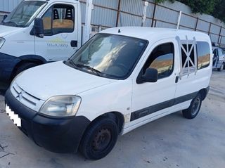 Citroen capot berlingo hdi 75 600 first 418084