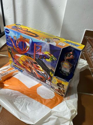 Circuito de Carreras Turbo Force Racers 4 en 1