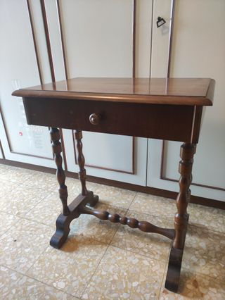 Tavolino da lavoro in legno