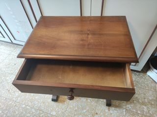 Tavolino da lavoro in legno