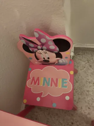 Mesa y Sillas Minnie Mouse