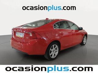 Volvo S60 D3 Momentum Auto 100 kW (136 CV)