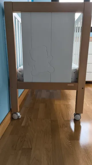 Cuna y cambiador Micuna