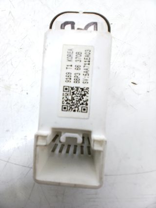 MANDO ELEVALUNAS DELANTERO DERECHO MAZDA 3 (BL)