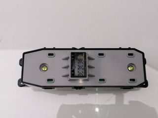 MANDO ELEVALUNAS DELANTERO DERECHO KIA NIRO