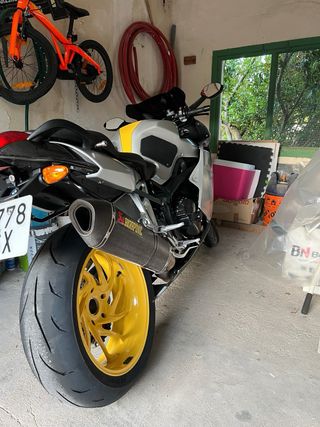 BMW K 1200 S Plata con Extras 2010