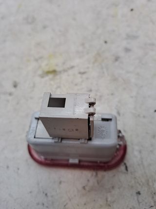 LUZ INTERIOR JAGUAR XJ (3)