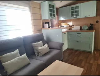 Se vende mobilhome 8.5x4