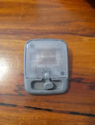 Luz Interior Nissan Serena, Vanette, Terrano II