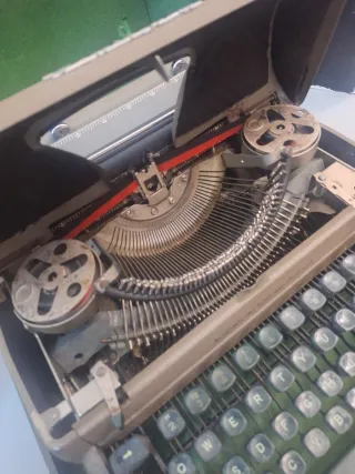 Máquina de escribir Remington antigua