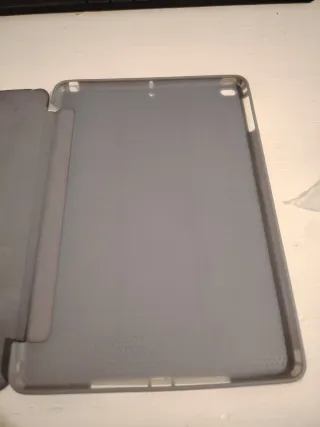 Cover lilla iPad 9.7 5a/6a gen