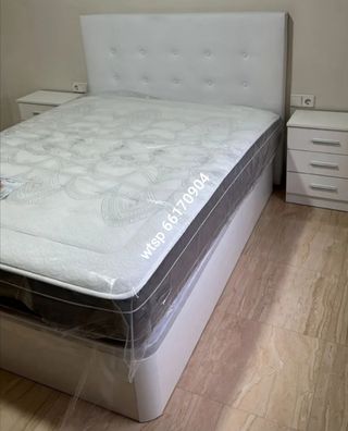 Canapé Abatible de madera nuevo