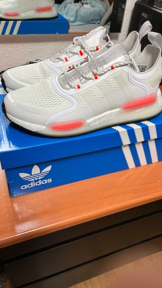 Adidas NUEVAS NMD_V3