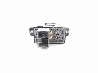 MANDO ELEVALUNAS TRASERO DERECHO HYUNDAI I20