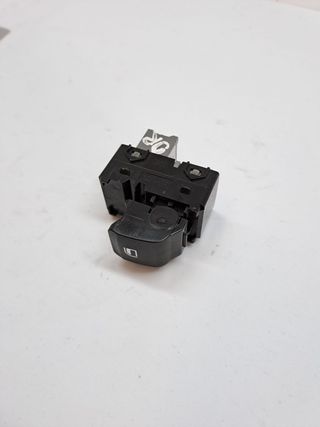 MANDO ELEVALUNAS DELANTERO DERECHO HYUNDAI I20 ACTIVE