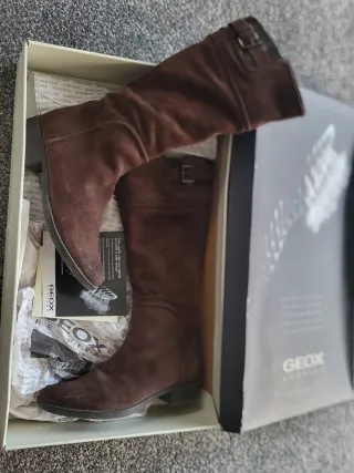 Botas Geox de piel marrones