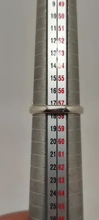 Anillo ajustable de Plata y Olivino.