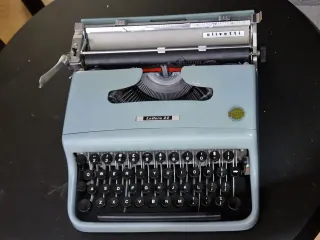 Olivetti Lettera 22 prima serie