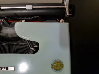 Olivetti Lettera 22 prima serie