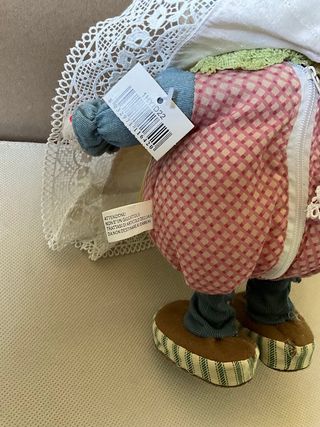 Coniglietto Peluche Musicale Batteria