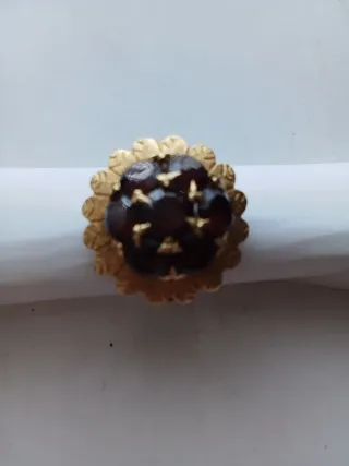 Anello oro 750 antico con pietre rosse