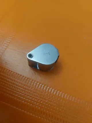 Lupa antigua plegable