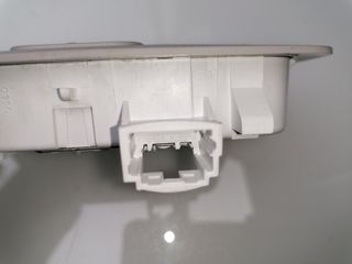 LUZ INTERIOR DACIA DUSTER