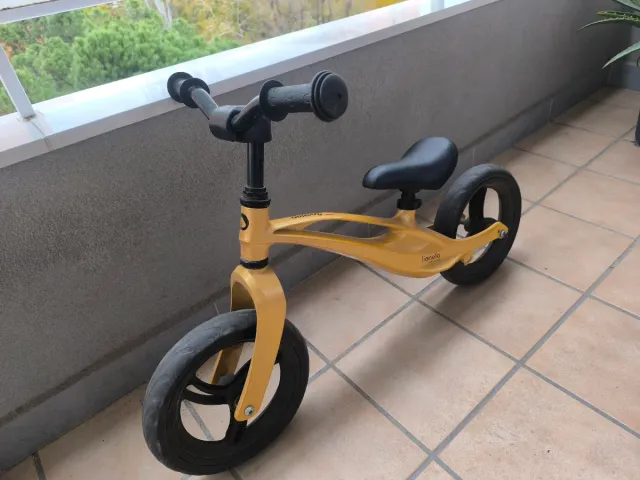 Bicicleta sin pedales Lionelo Bart