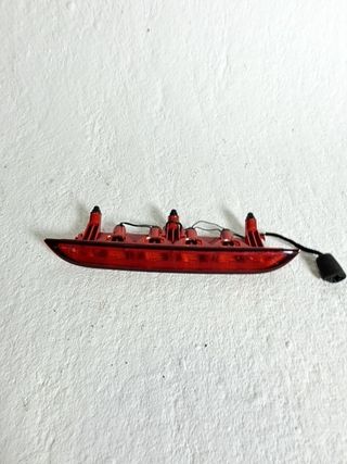 LUZ CENTRAL DE FRENO KIA RIO