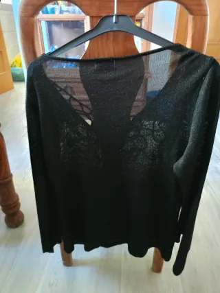 Camiseta Escorpión manga larga negra con purpur