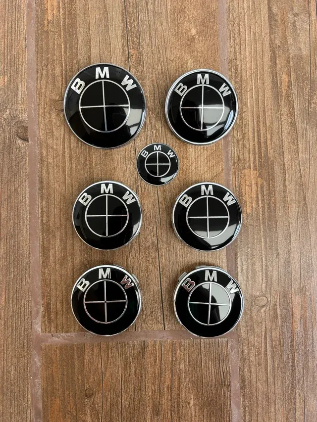 KIT EMBLEMAS - ANAGRAMAS BMW NEGRO