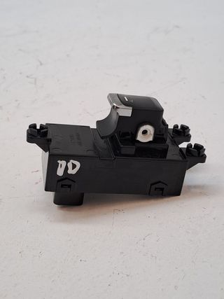 MANDO ELEVALUNAS DELANTERO DERECHO KIA CEED (2)