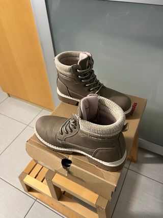 Scarponcini donna tg.37