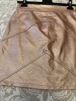Minifalda polipiel dorada