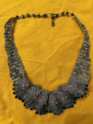 Collana fatta a mano con perline