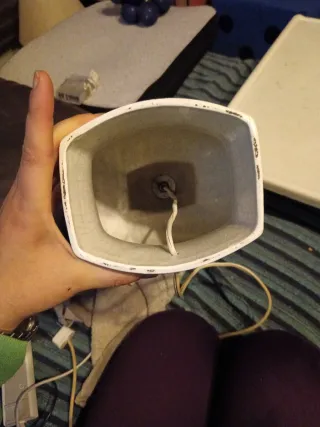 Lámpara de mesa vintage agrietada