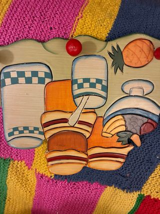 Colgador de madera sin estrenar