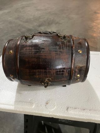 Bauletto a forma di botte in legno