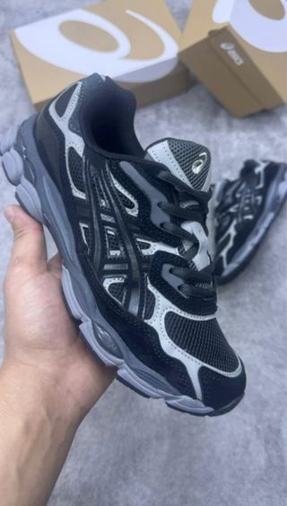 Asics GEL-NYC Negro/Gris
