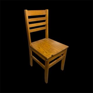 Juego de 3 sillas de madera