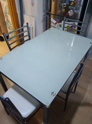 Mesa cristal cocina 4 sillas