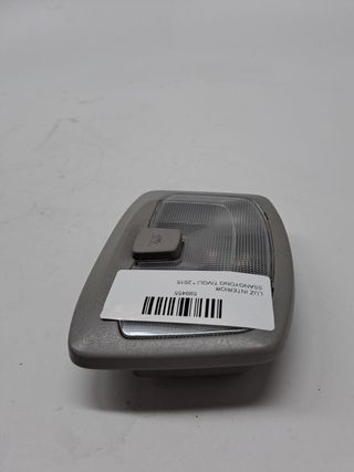 LUZ INTERIOR SSANGYONG TIVOLI (2)