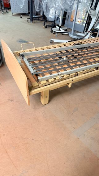 Cama Articulada Eléctrica Geriátrica