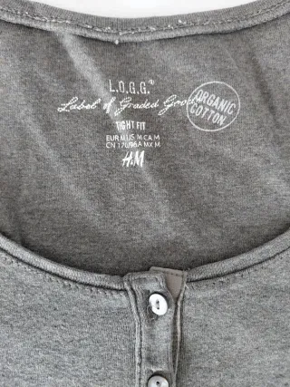 Camiseta H&M manga larga verde, muy abrigada